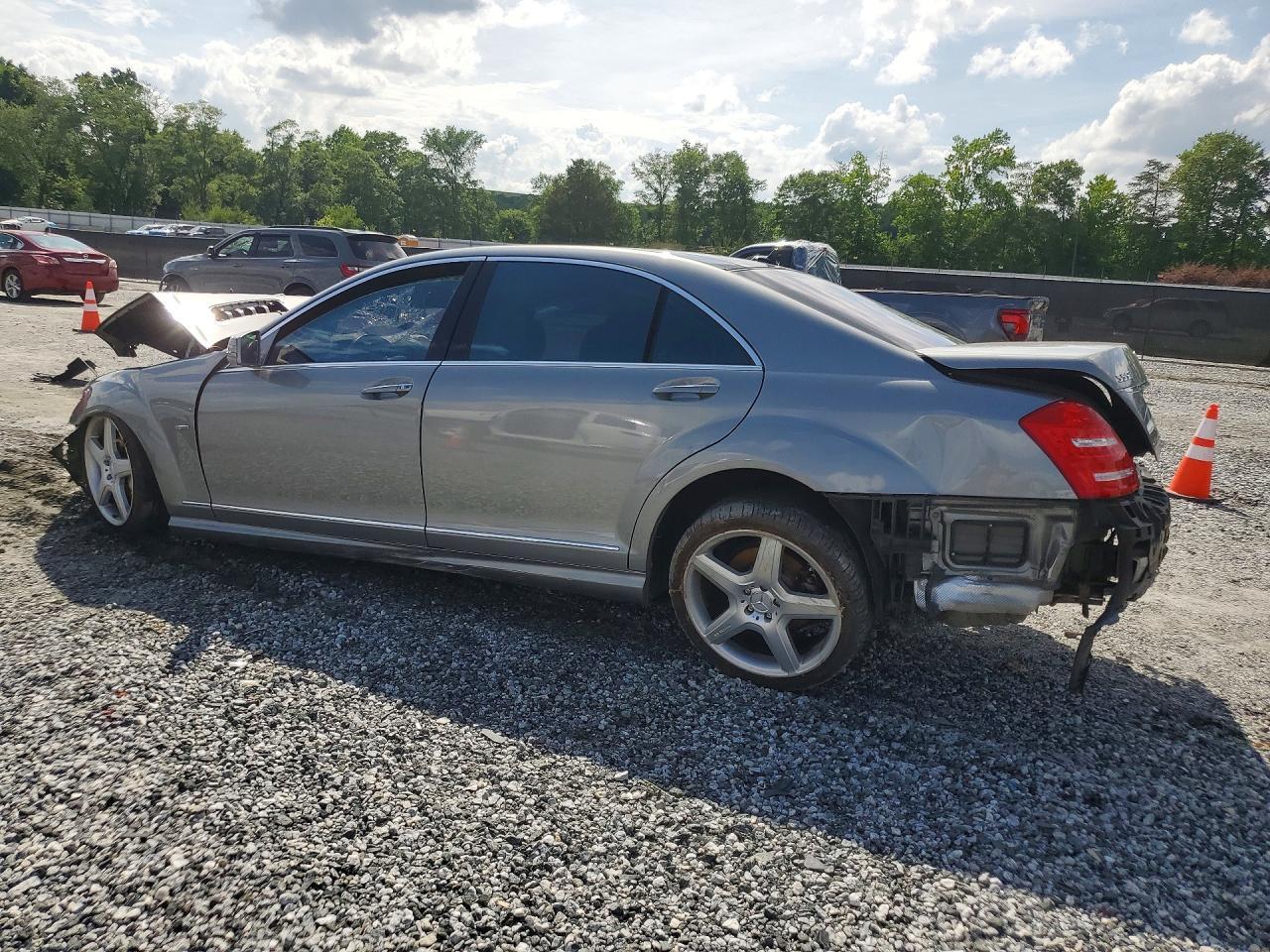 2012 Mercedes-Benz S 550 4Matic - Image 2