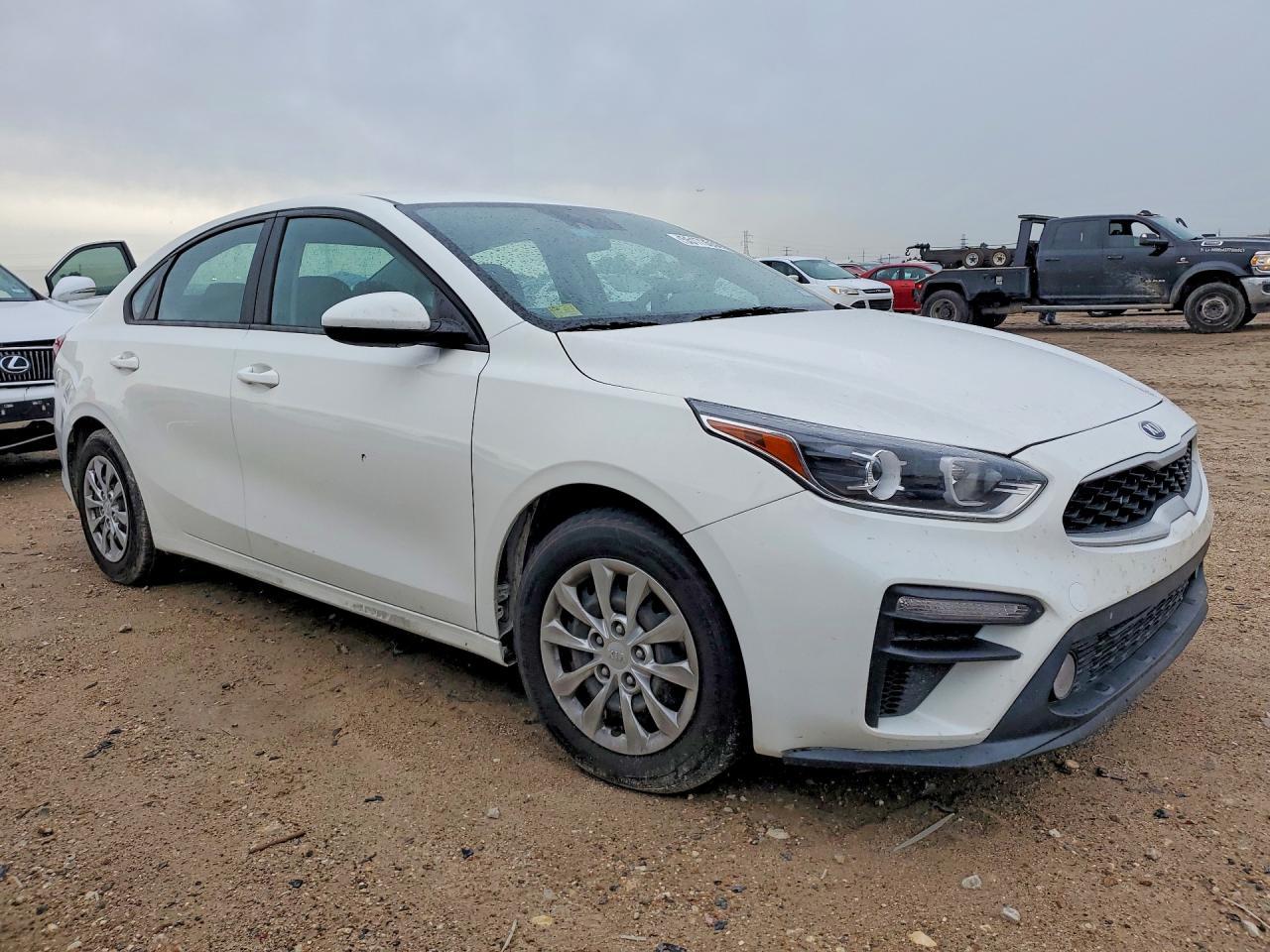 2021 Kia Forte Fe - Фото 4