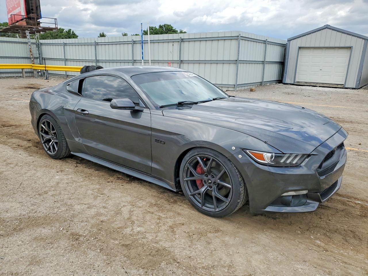 2017 Ford Mustang Gt - Фото 4