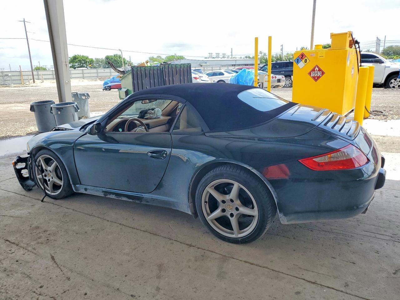 2005 Porsche 911 New Generation Carrera Cabriolet - Image 2