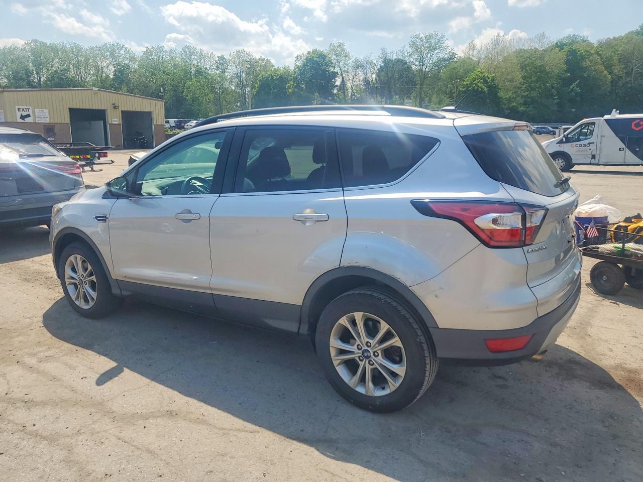2017 Ford Escape Se - Image 2