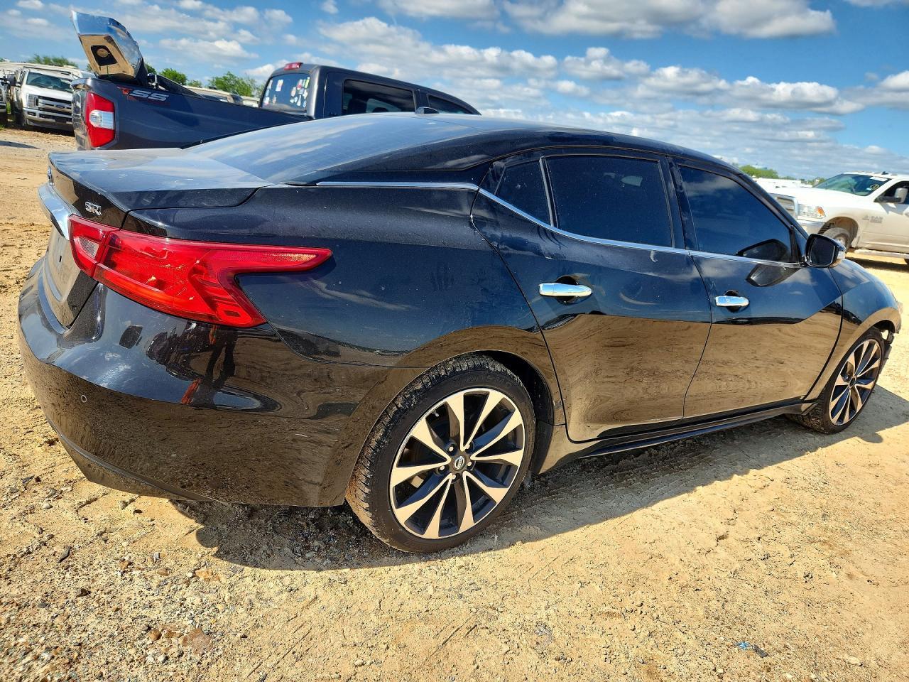 2017 Nissan Maxima 3.5 S - Фото 3