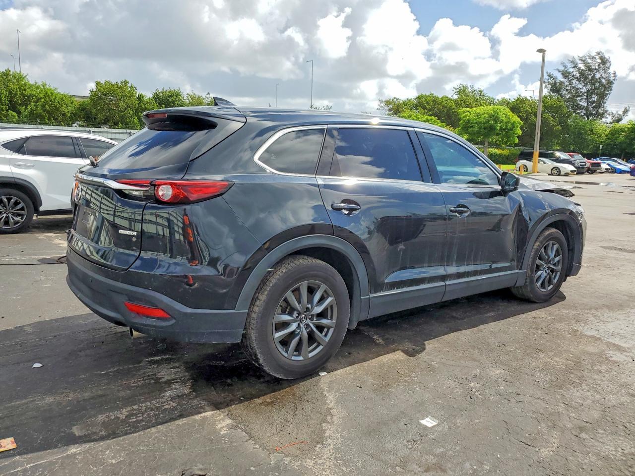 2020 Mazda Cx-9 Touring - Image 3