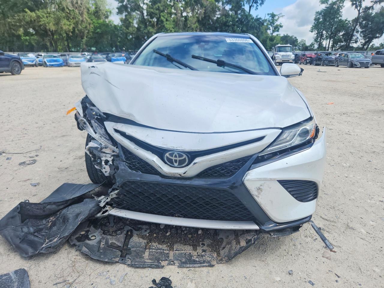 2020 Toyota Camry Xse - Фото 5