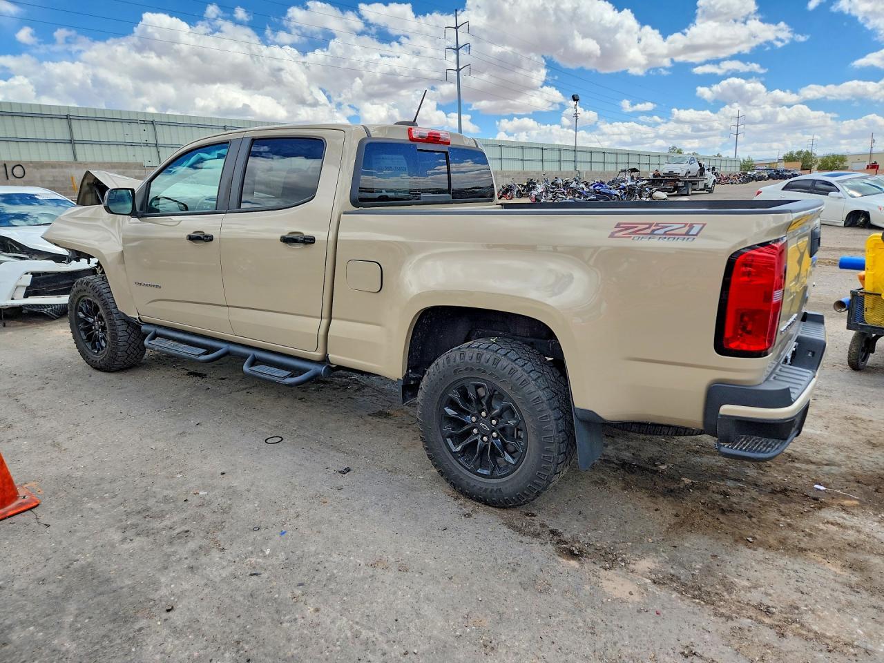 2022 Chevrolet Colorado Z71 - Image 2