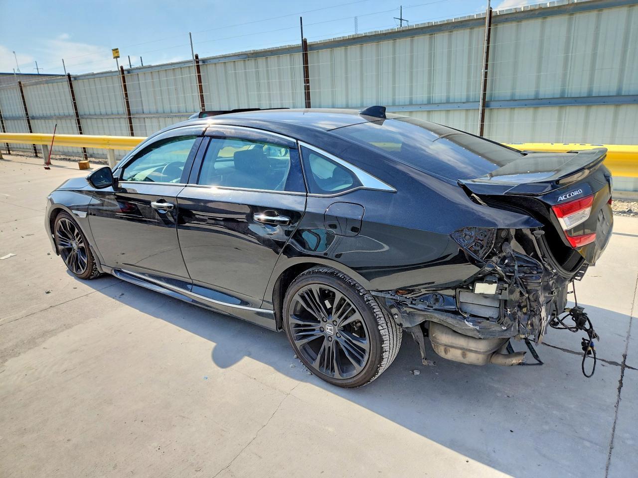 2019 Honda Accord - Фото 2