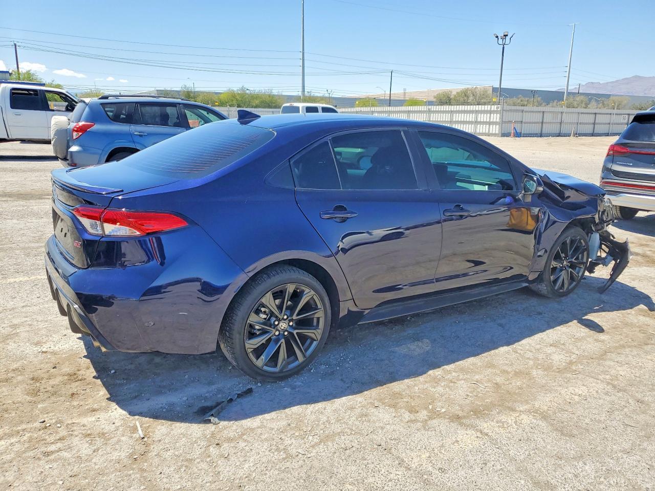 2024 Toyota Corolla Se - Фото 3