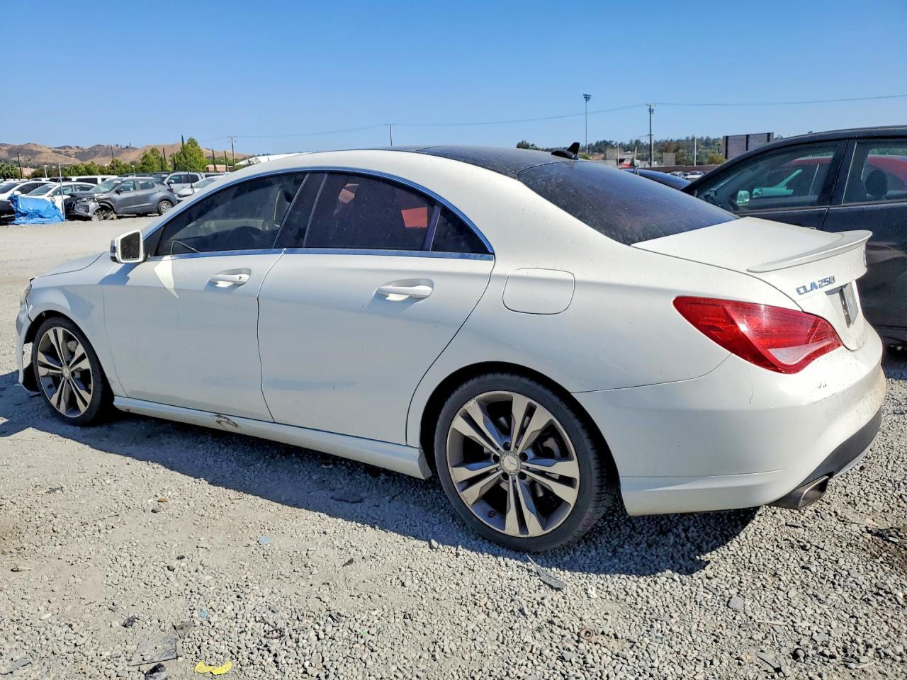 2014 Mercedes-Benz Cla 250 - Фото 2