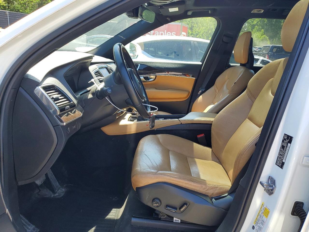 2017 Volvo Xc90 T6 - Image 7