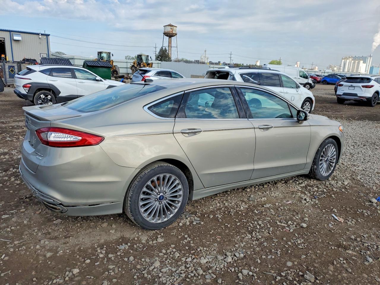 2016 Ford Fusion Titanium - Фото 3