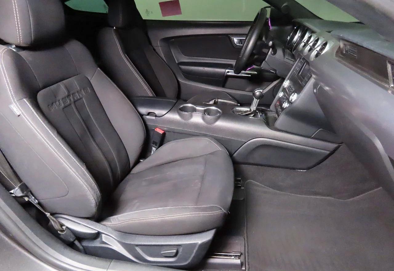 2020 Ford Mustang Gt - Фото 5