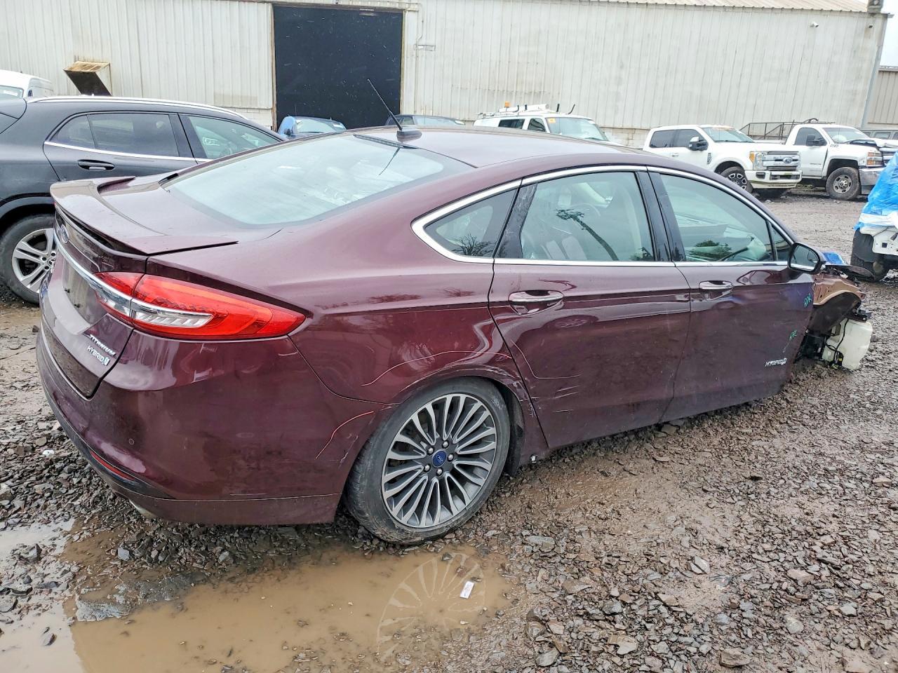 2017 Ford Fusion Titanium Hev - Фото 3