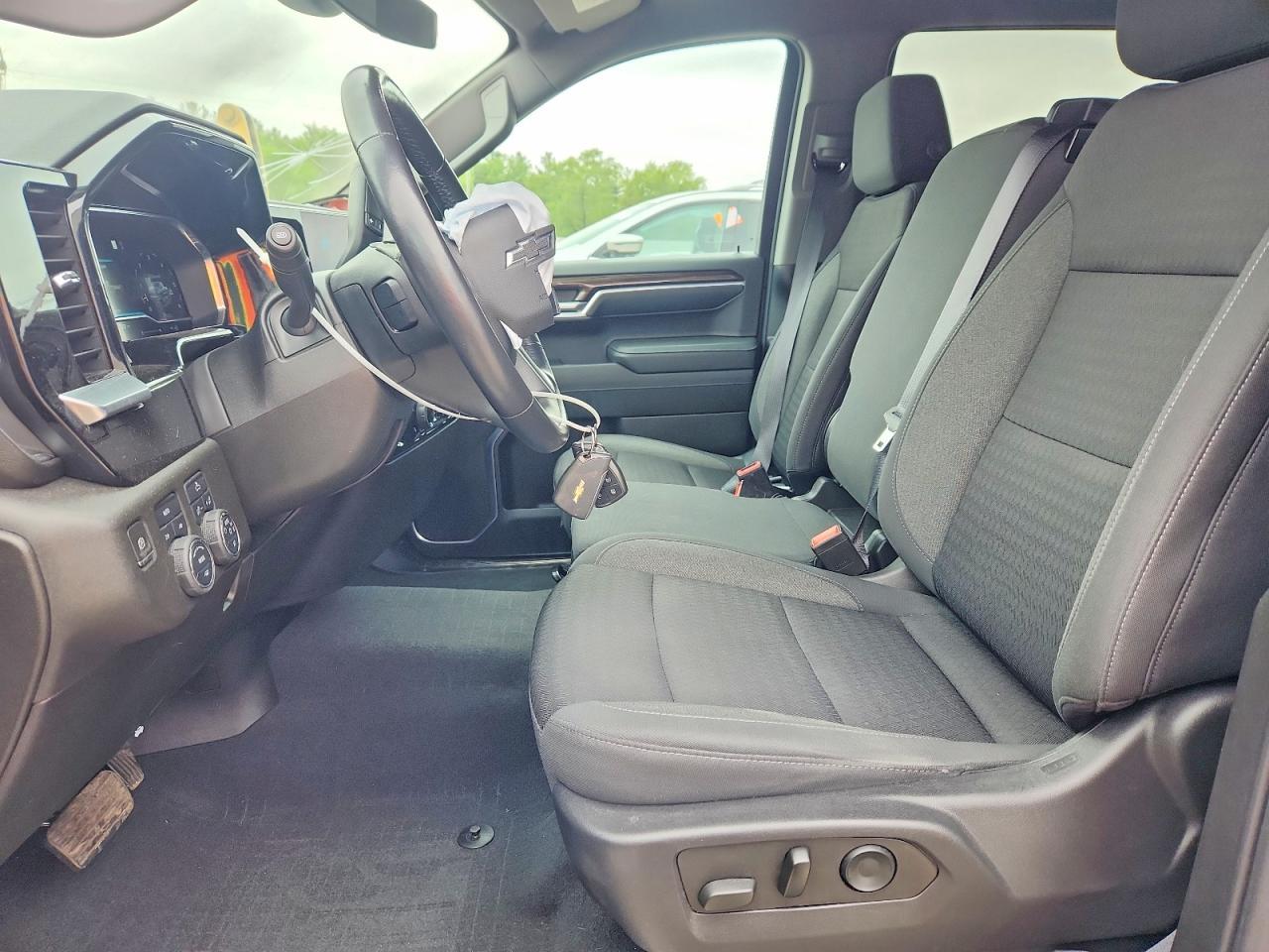 2022 Chevrolet Silverado K1500 Rst - Фото 7