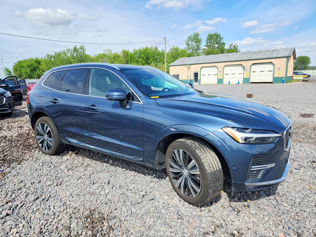 2022 Volvo Xc60 B6 Inscription - Фото 4