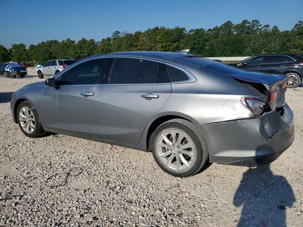 2024 Chevrolet Malibu Lt - Image 2