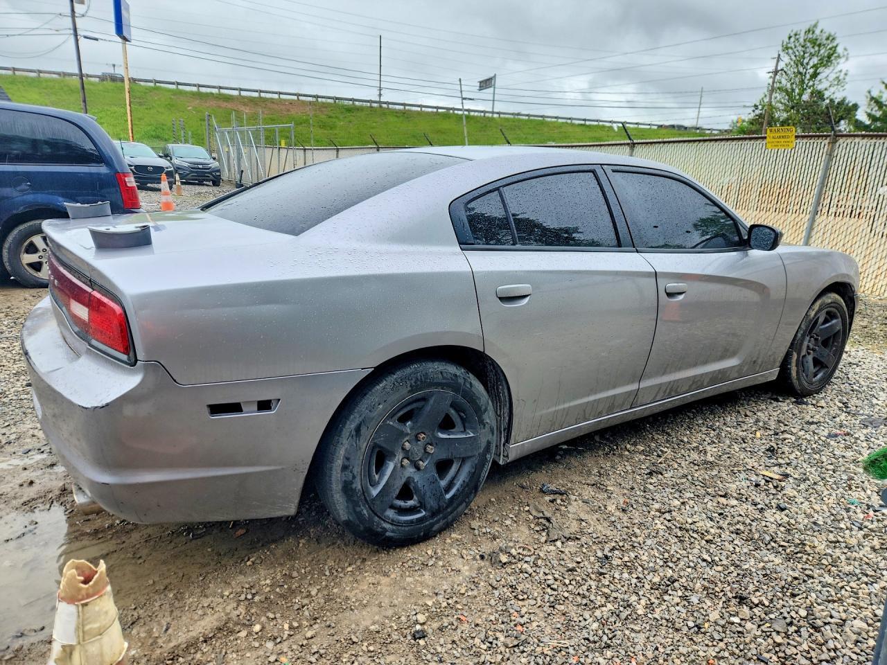 2014 Dodge Charger Se - Image 3