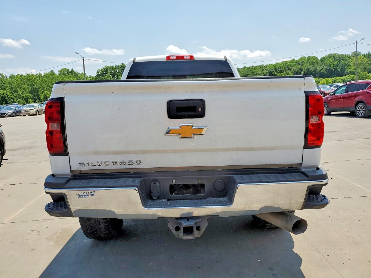 2019 Chevrolet Silverado K2500 Heavy Duty - Image 6