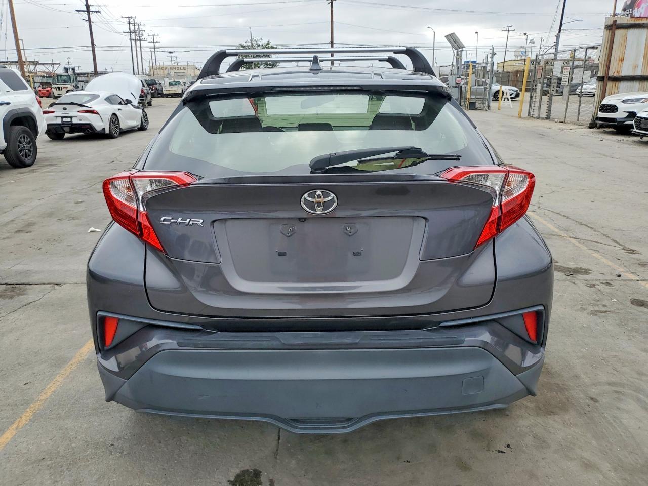 2019 Toyota C-Hr Xle - Фото 6
