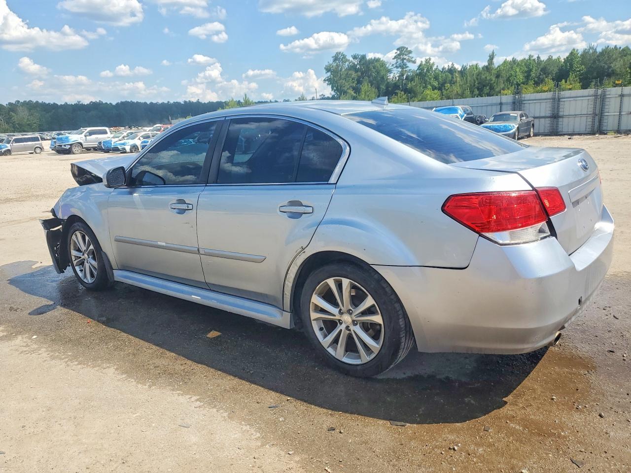 2013 Subaru Legacy 2.5I Limited - Image 2