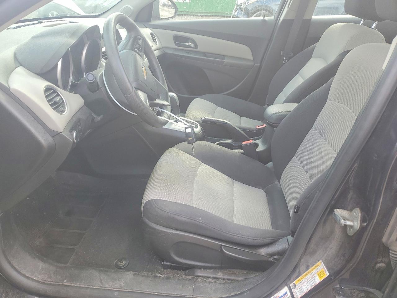 2014 Chevrolet Cruze - Image 7
