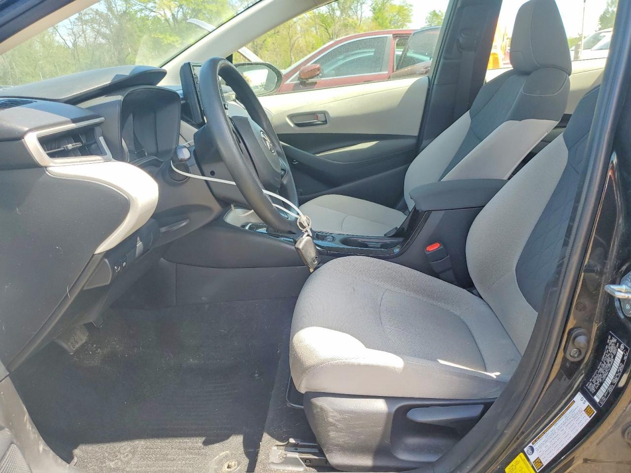 2022 Toyota Corolla Le - Фото 7