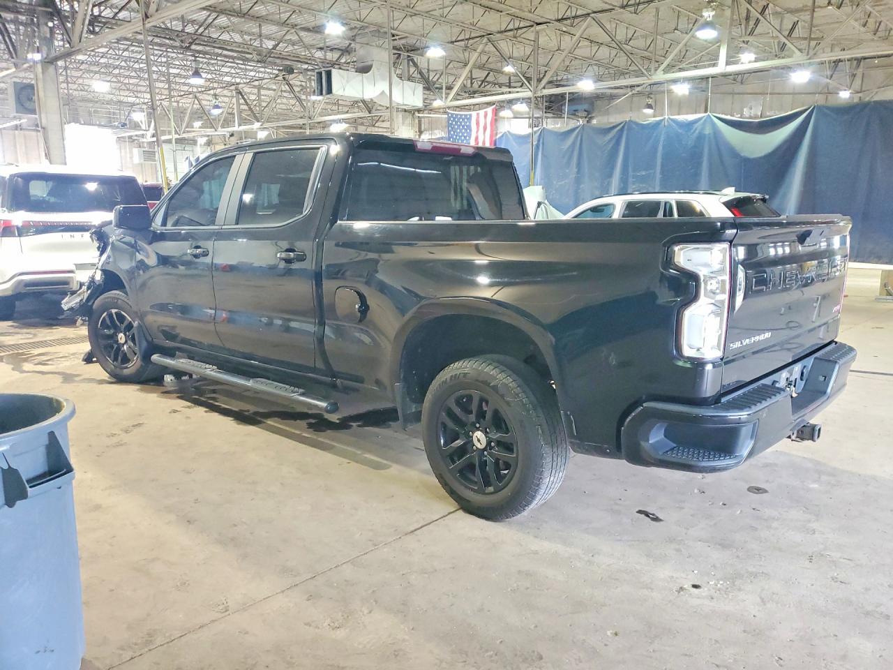 2021 Chevrolet Silverado K1500 Rst - Фото 2