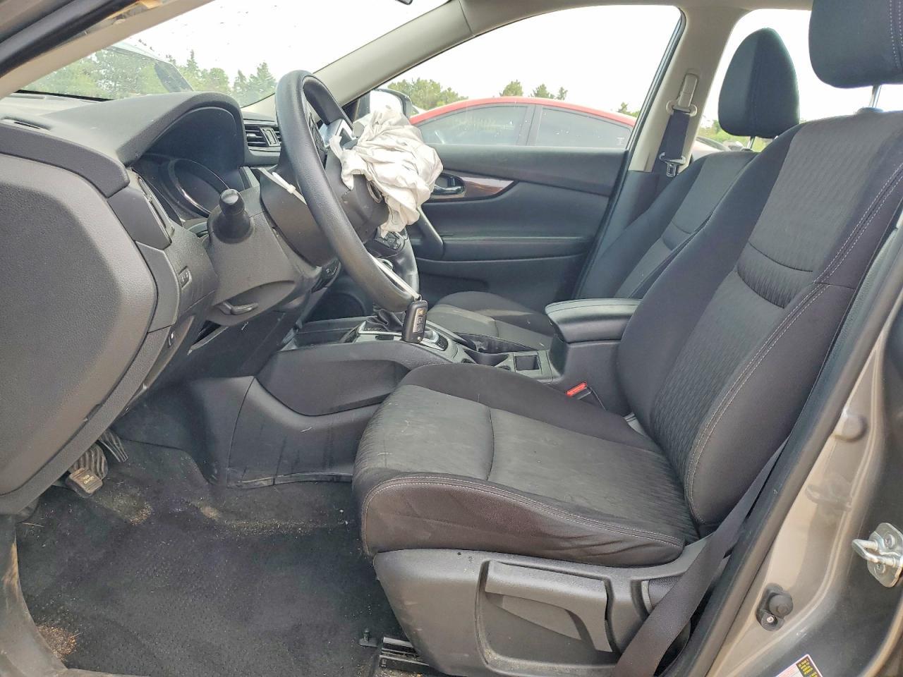 2018 Nissan Rogue S - Image 7