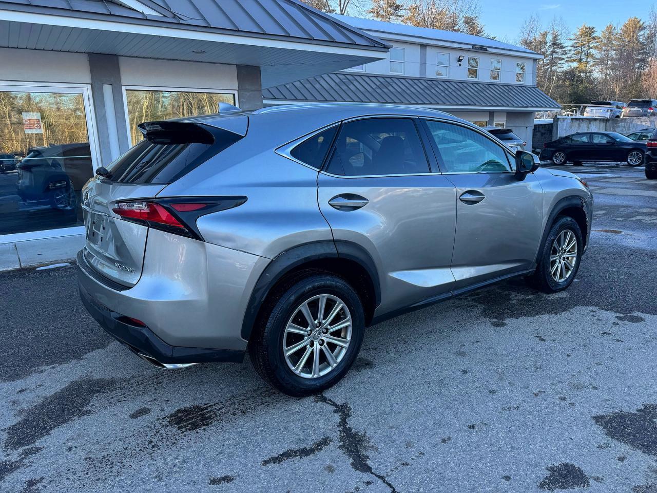2016 Lexus Nx 200T Base - Фото 4