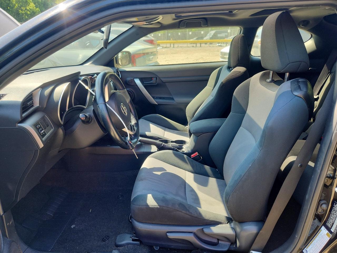 2015 Scion Tc Base - Image 7