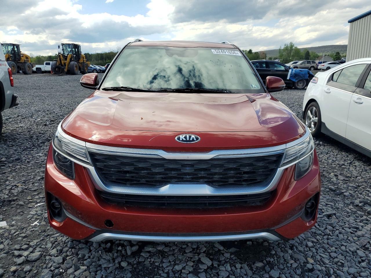 2021 Kia Seltos - Image 5