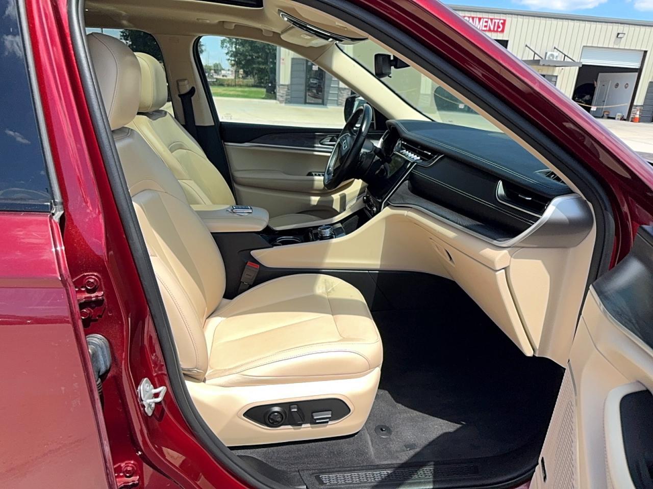 2021 Jeep Grand Cherokee L Limited - Image 5