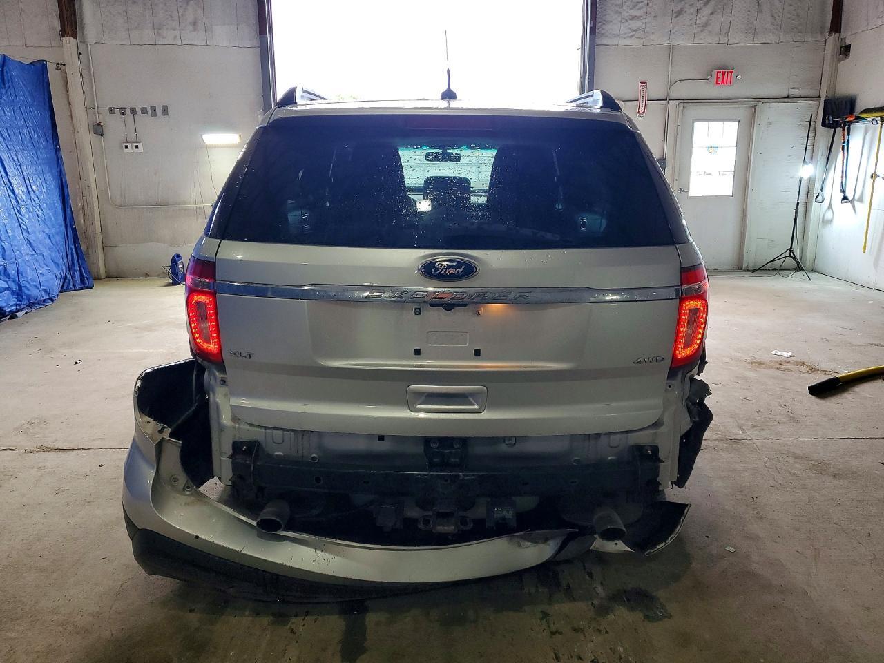 2012 Ford Explorer Xlt - Image 6