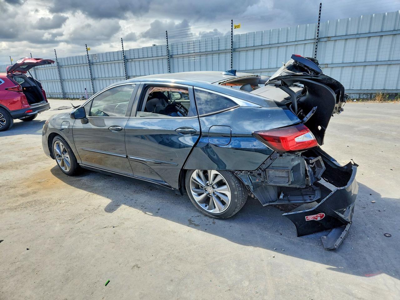 2018 Honda Clarity Touring - Фото 2