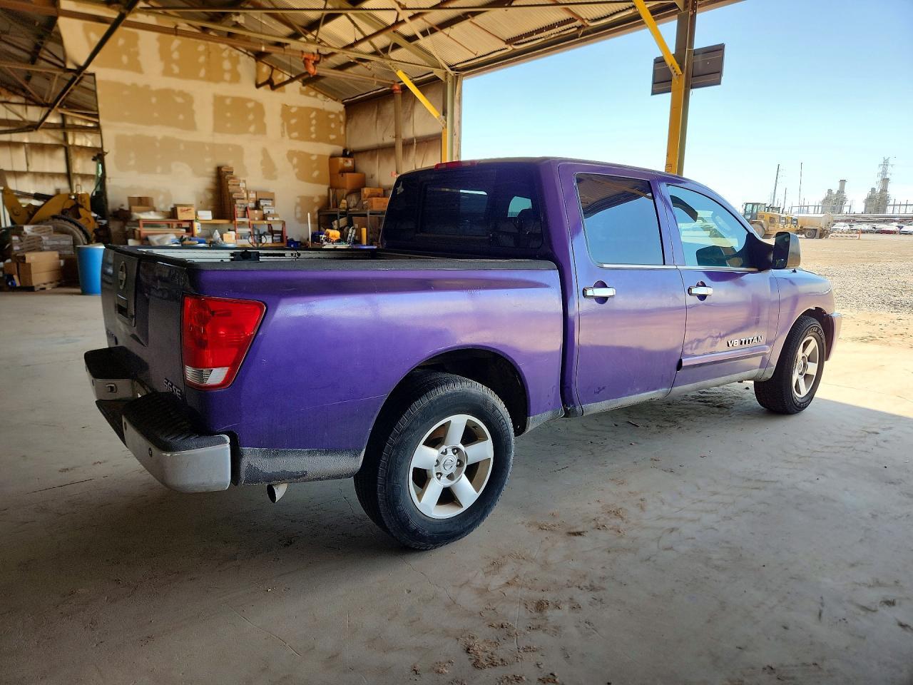 2006 Nissan Titan Xe - Фото 3