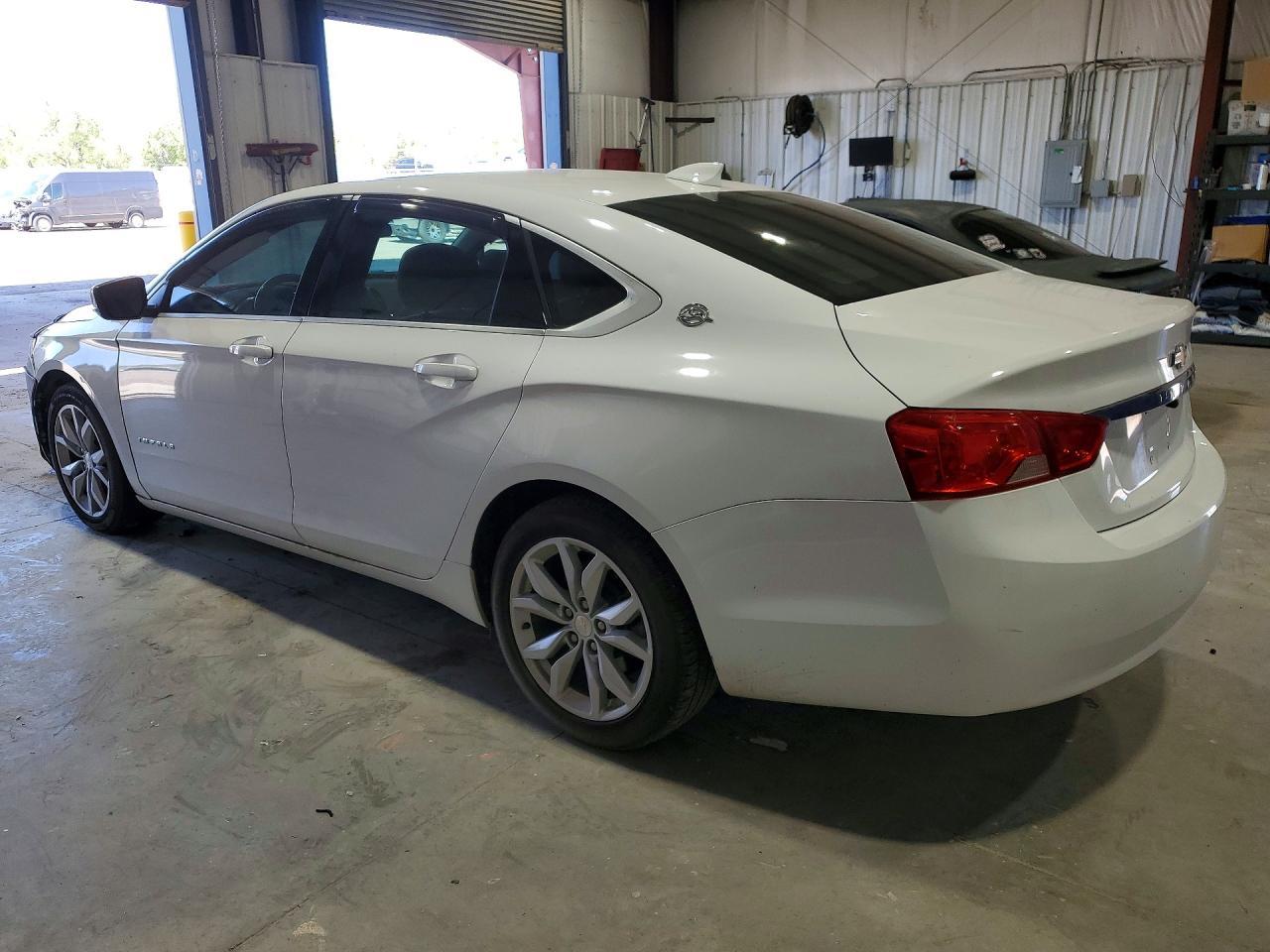 2017 Chevrolet Impala Lt - Фото 2