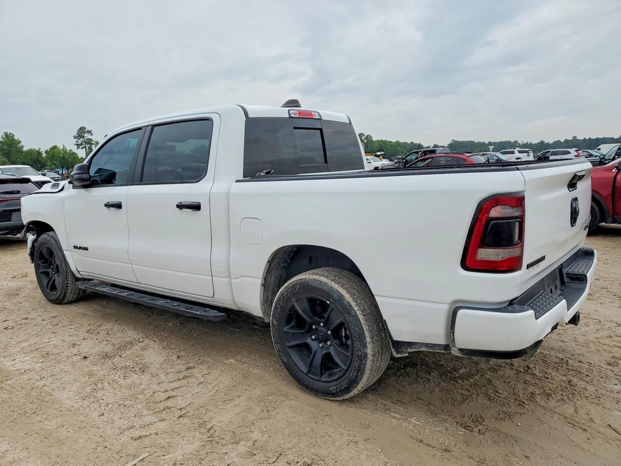 2024 Ram 1500 - Фото 2