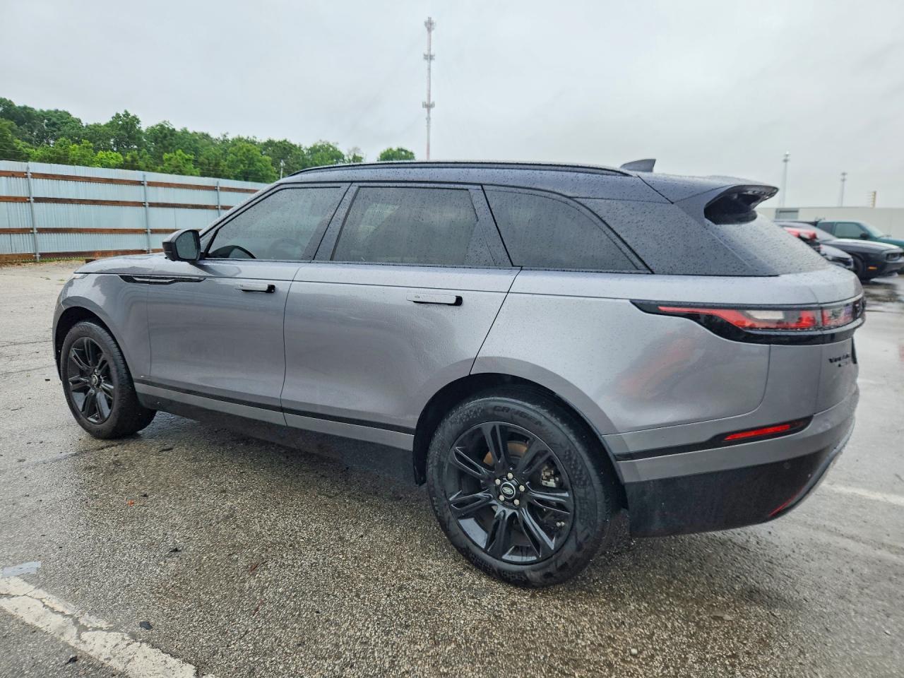 2020 Land Rover Range Rover Velar R-Dynamic S - Фото 2