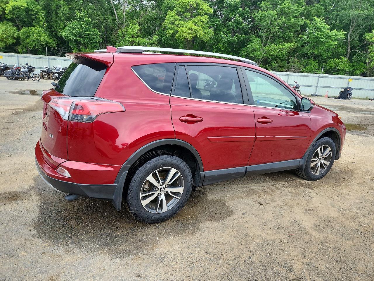 2018 Toyota Rav4 Xle - Фото 3