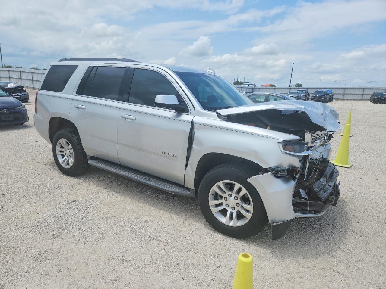 2017 Chevrolet Tahoe C1500 Ls - Фото 4
