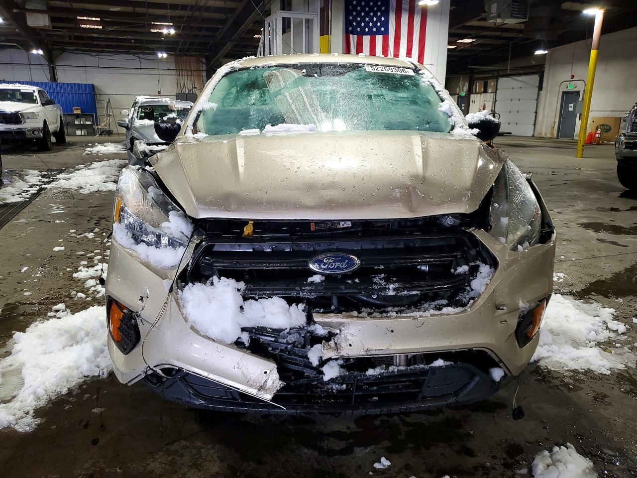 2017 Ford Escape S - Фото 5