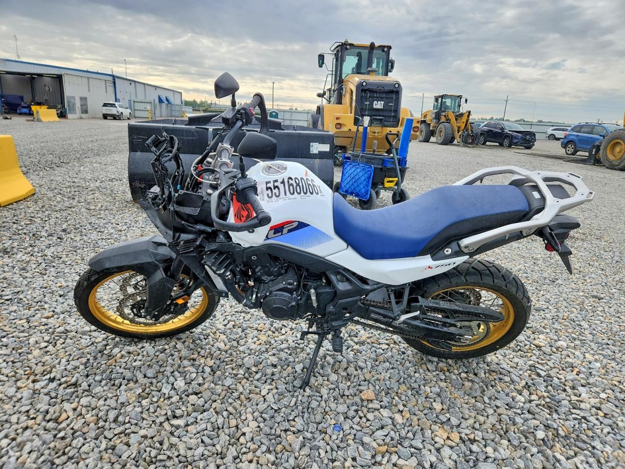2025 Honda Xl750 - Image 3