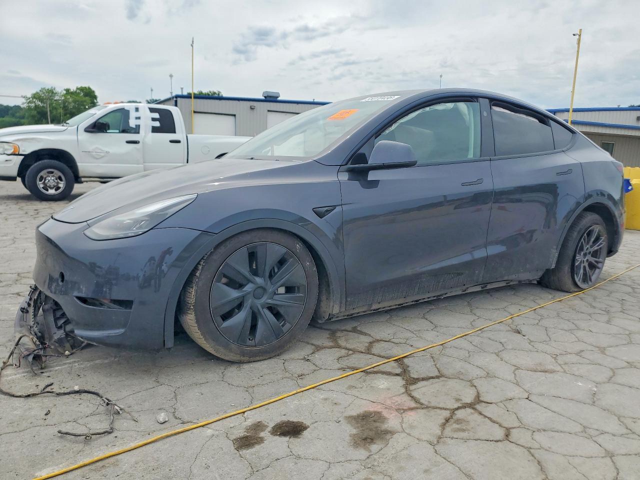 2025 Tesla Model Y
