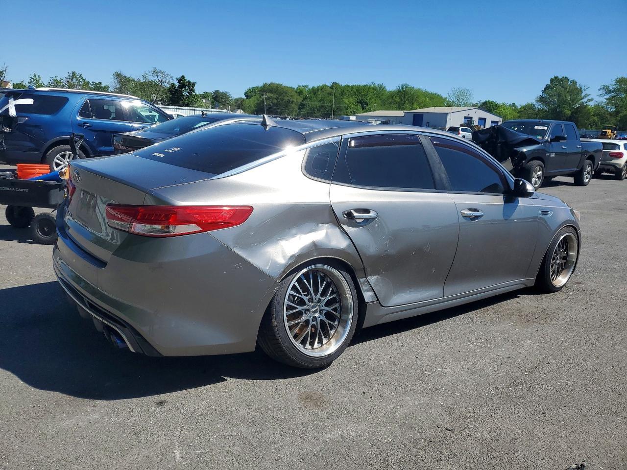 2016 Kia Optima Ex - Фото 3