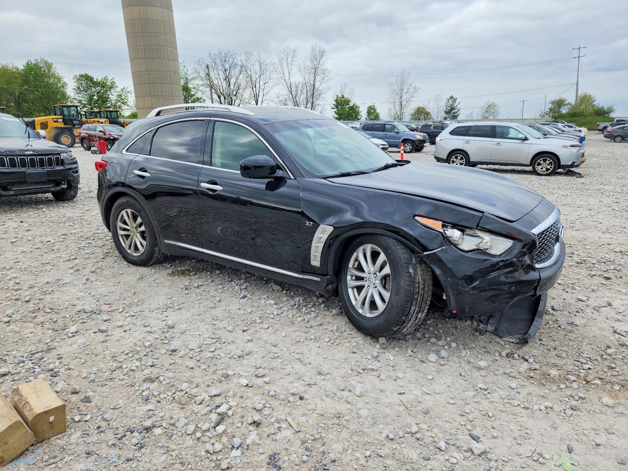 2017 Infiniti Qx70 Base - Фото 4