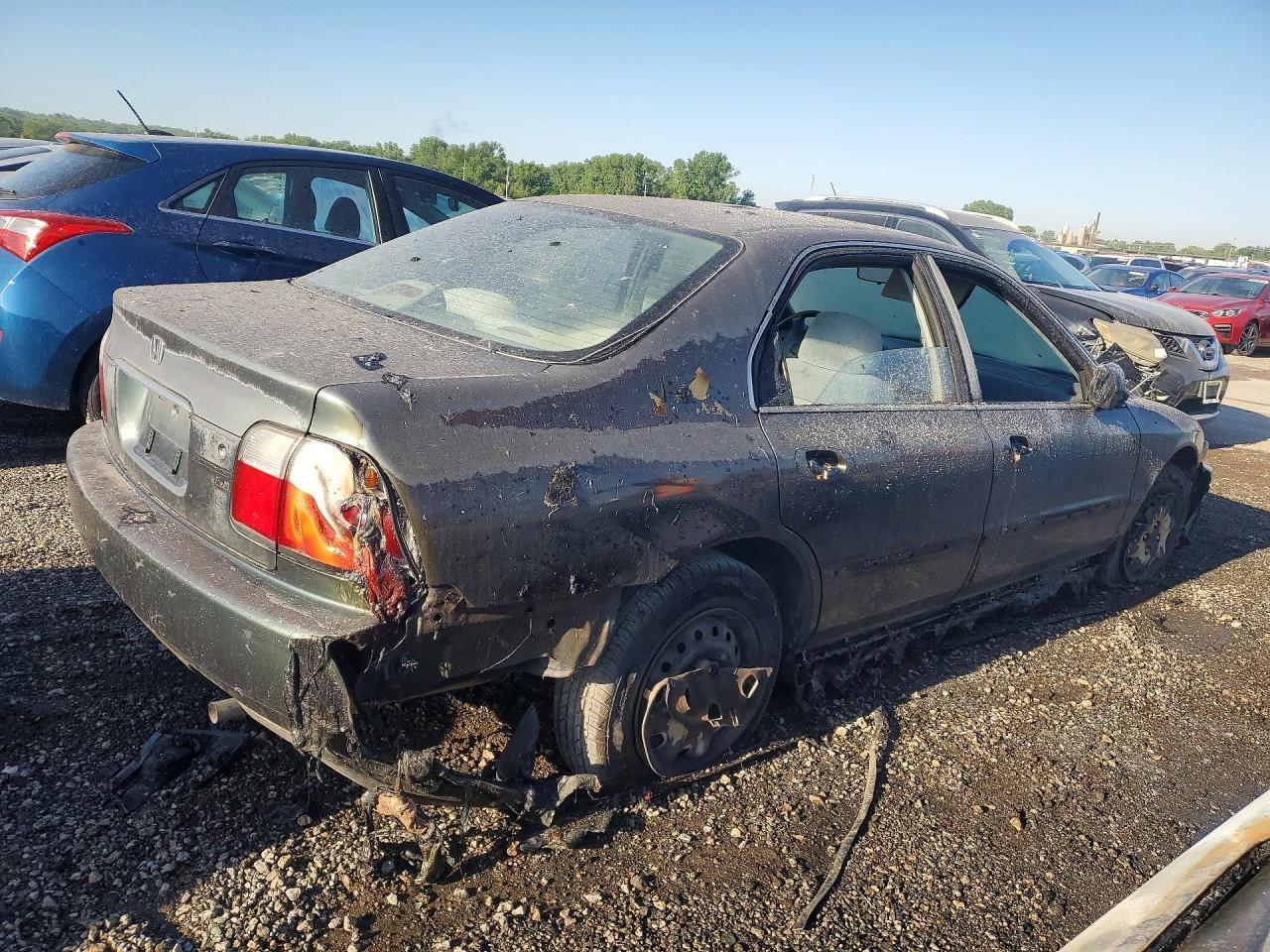 1997 Honda Accord Lx - Фото 3