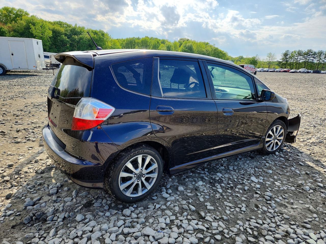 2013 Honda Fit Sport - Image 3