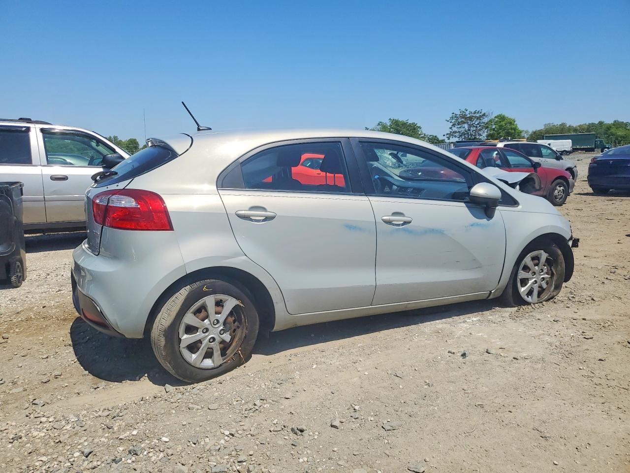 2012 Kia Rio 5-Door Ex - Фото 3