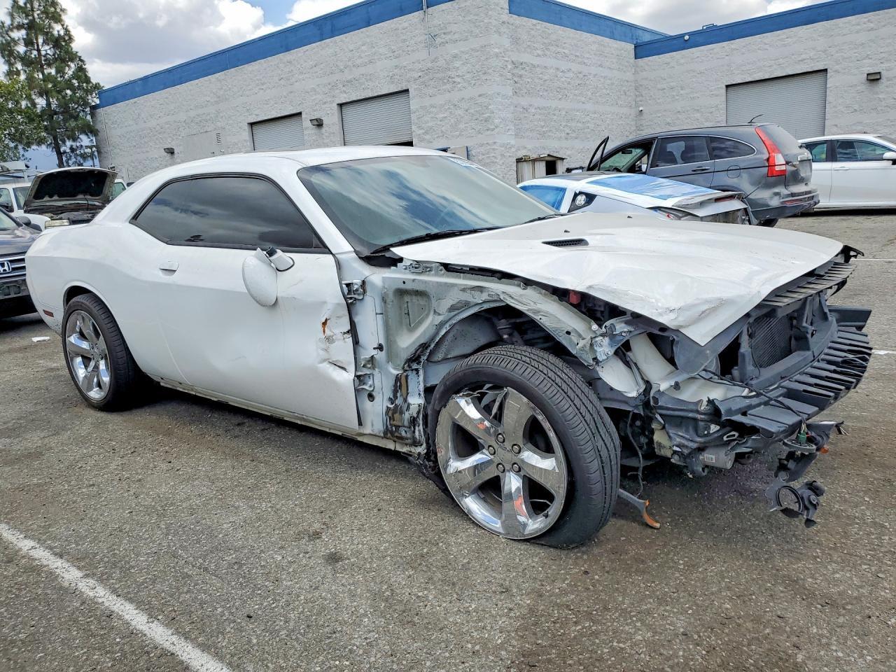 2014 Dodge Challenger Sxt - Фото 4