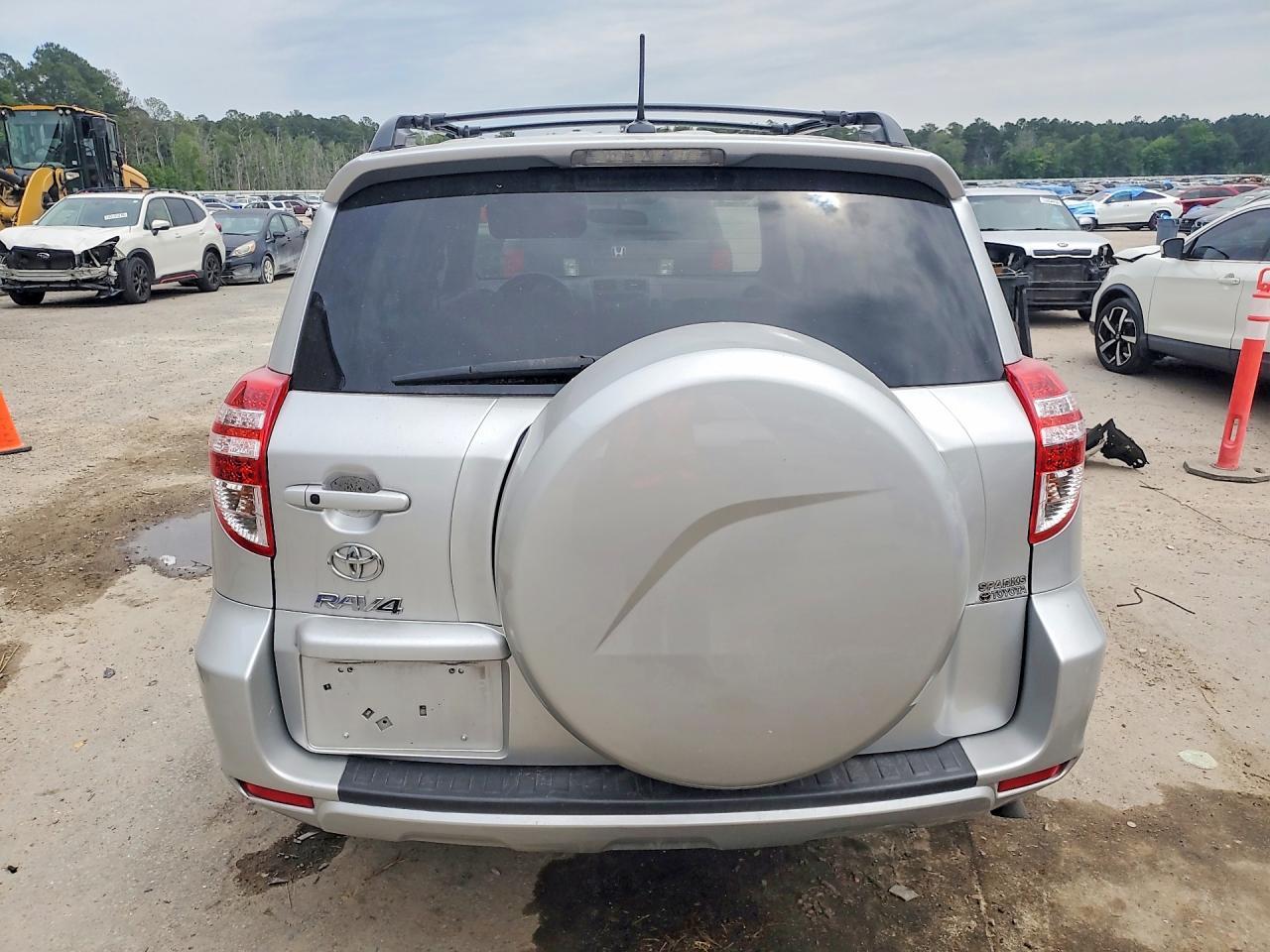 2012 Toyota Rav4 Limited - Фото 6