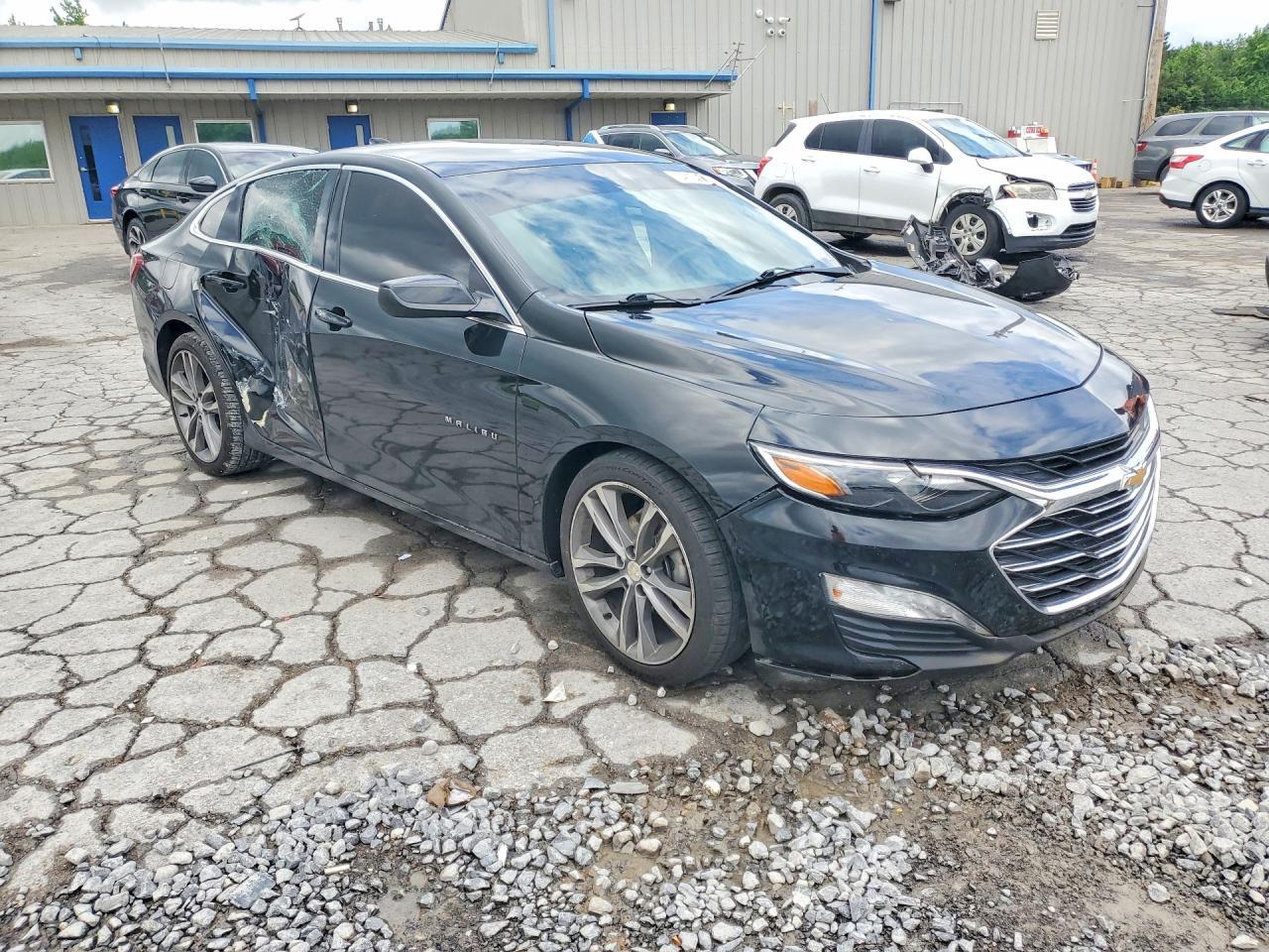 2022 Chevrolet Malibu Lt - Фото 4